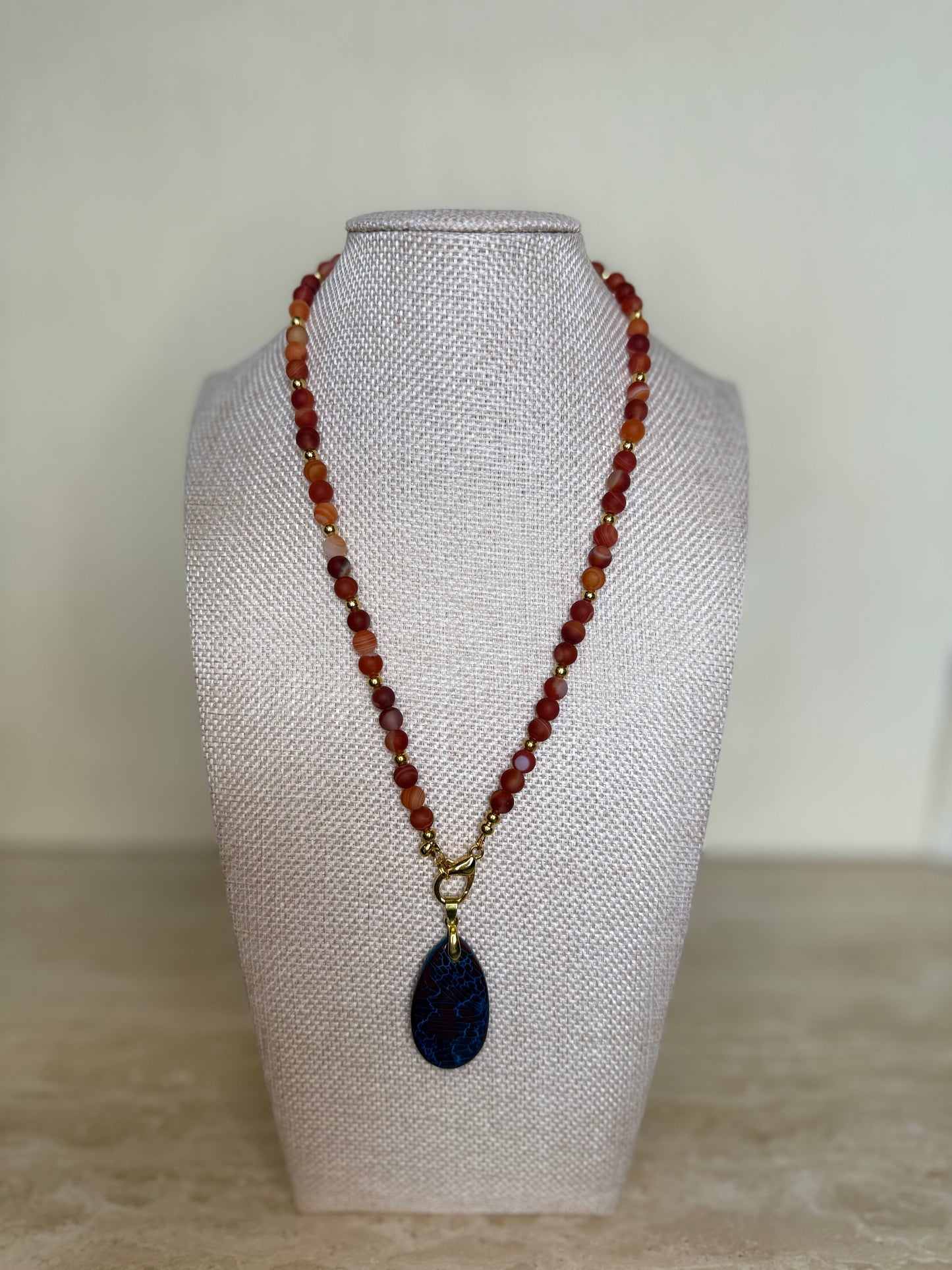 Matte Banded Agate Necklace with Agate Pendant - Gold Toned