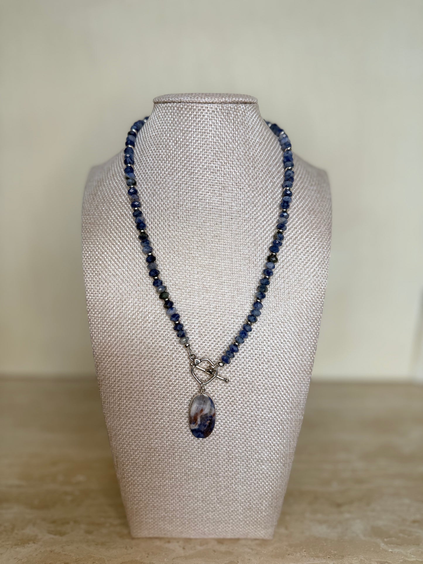 Soadlite Necklace and Pendant - Silver Plated