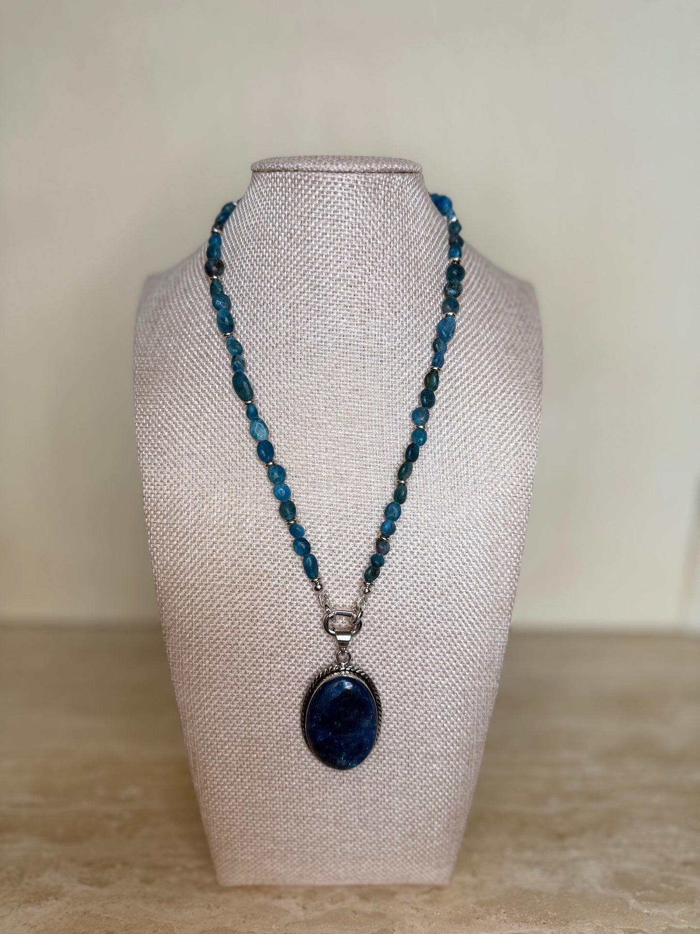 Apatite Necklace and Pendant - Silver Plated