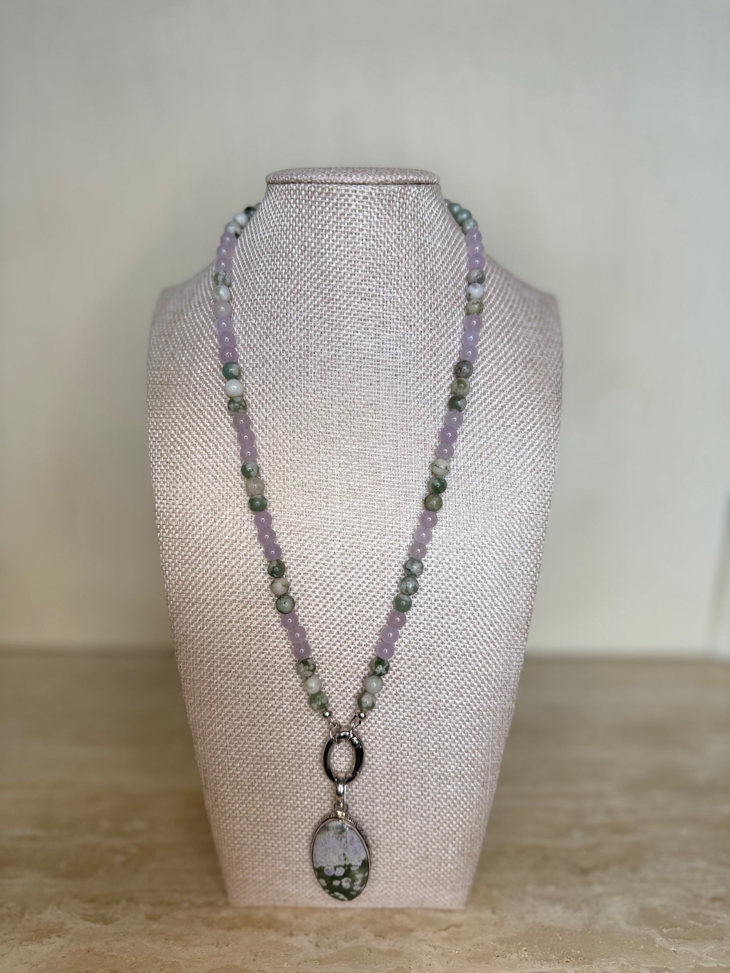 Peace Jade Necklace and Pendant - Silver Plated