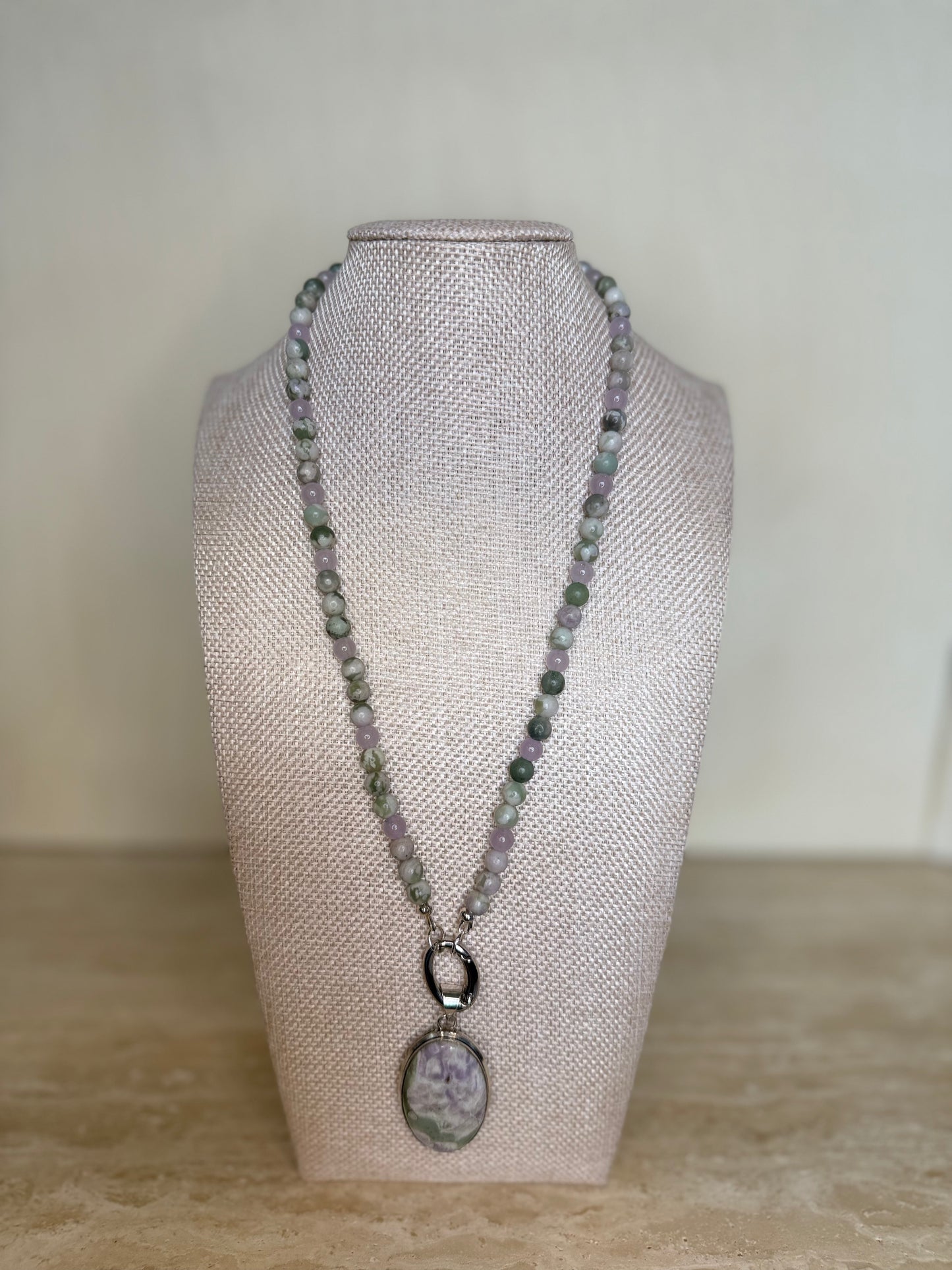 Peace Jade Necklace and Pendant - Silver Plated